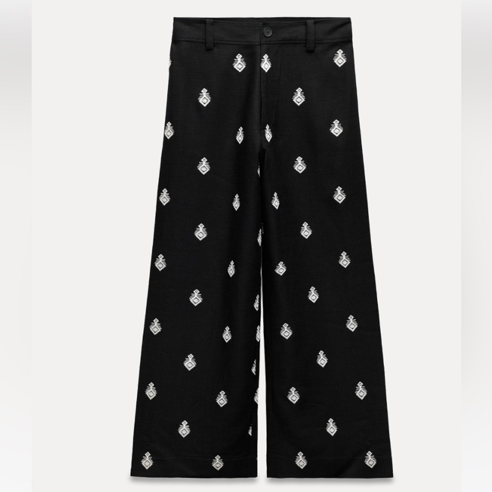 ZARA Cropped trousers with contrast embroidery - Picture 2 of 8